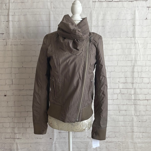 7 for All Mankind Jacket size XS NWT! - Picture 1 of 14